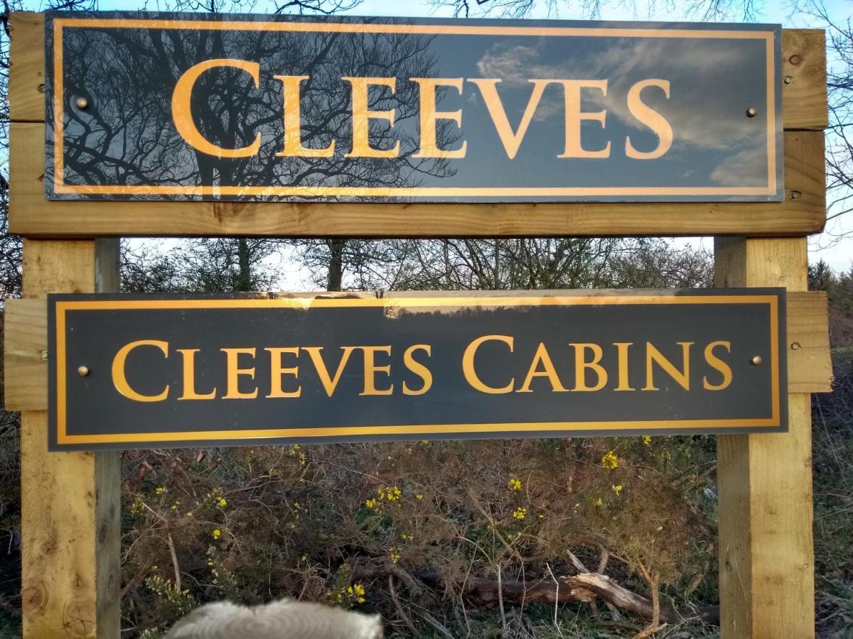 Cleeves Cabins Ailsa Luxury Lodge With Hot Tub Dalry  Kültér fotó